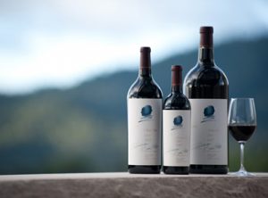 Opus One- rượu nhập khẩu : Câu chuyện thành công mà Vinfast đang theo ?