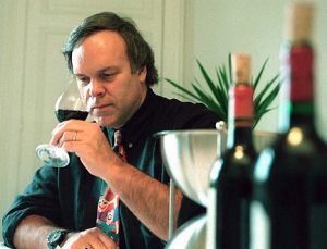 Robert Parker – Chuyên Gia Ngành Rượu Đánh Giá Rượu Vang Mỹ Như Thế Nào?